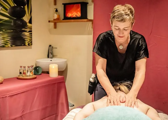 Les Alpages - 3 Pieces Pour 6 Personnes Mae-7404 *